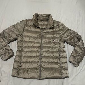 Uniqlo Quilted Puffer Jacket in Taupe Brown